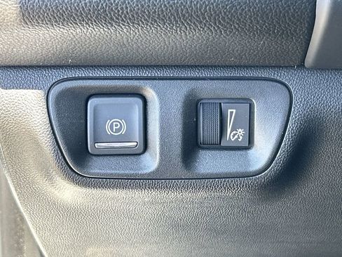 Used 2021 GMC Acadia SLT image 18