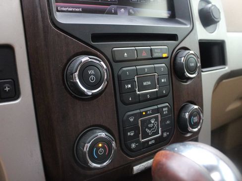 Used 2013 Ford F150 King Ranch w/ King Ranch Luxury Pkg AWD/4WD image 14