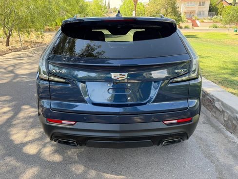 Used 2020 Cadillac XT4 Sport w/ Cold Weather Package FWD image 3