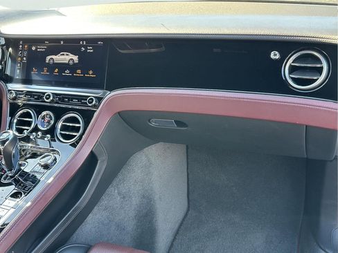 Used 2020 Bentley Continental GT AWD/4WD image 25