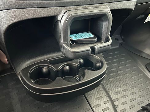 Used 2023 RAM ProMaster 2500 image 13