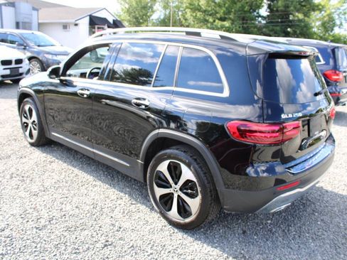 Used 2024 Mercedes-Benz GLB 250 image 9