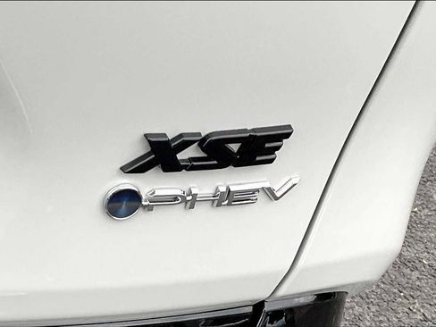 Certified 2025 Toyota RAV4 XSE image 9