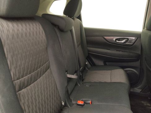 Used 2020 Nissan Rogue S w/ Special Edition Package FWD image 19