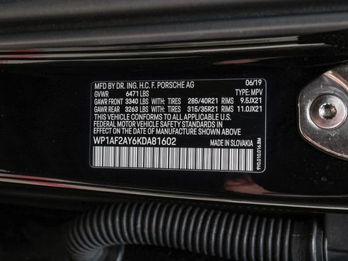 Used 2019 Porsche Cayenne Turbo image 64