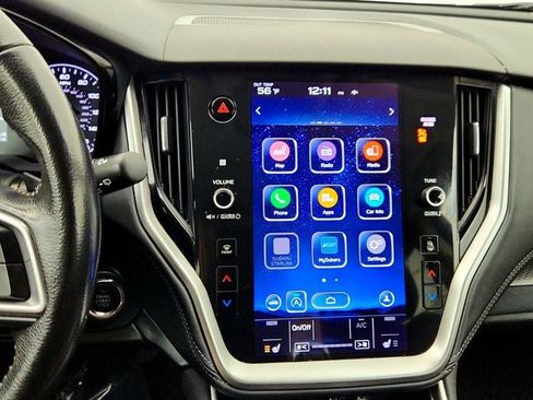 Used 2022 Subaru Outback Premium image 18