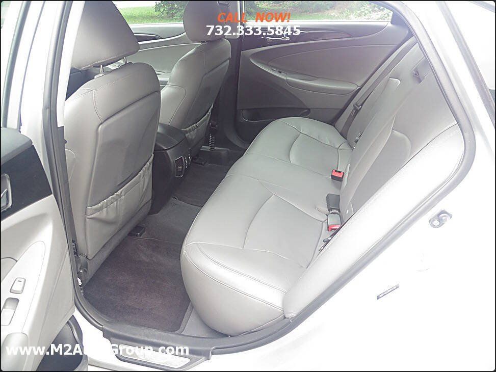 Used 2011 Hyundai Sonata Limited FWD image 15