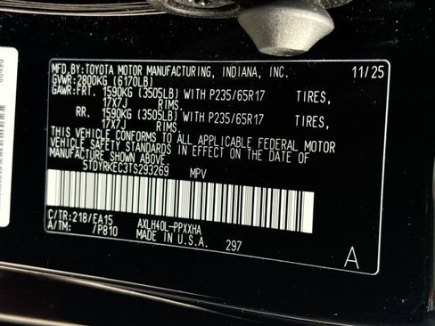 Certified 2026 Toyota Sienna XLE FWD image 27
