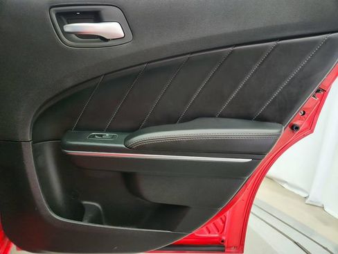 Used 2016 Dodge Charger SXT w/ AWD Plus Group image 34