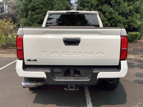 Certified 2024 Toyota Tacoma TRD Sport AWD/4WD image 19