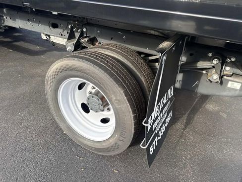 Used 2024 Ford F550 4x4 Regular Cab Super Duty image 4
