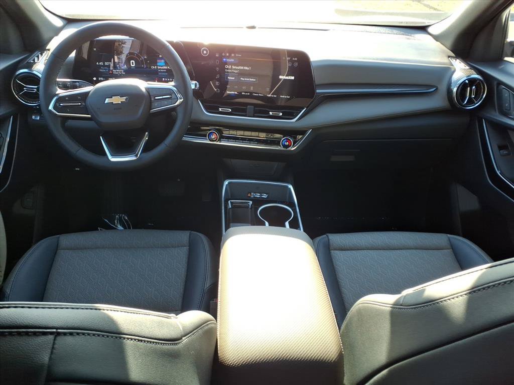Used 2025 Chevrolet Equinox LT w/ Convenience Package II AWD/4WD image 25