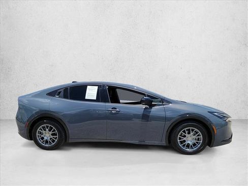 Used 2024 Toyota Prius Limited w/ Limited Premium Package FWD image 4