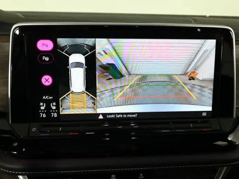 Used 2024 Volkswagen Atlas SEL Premium R-Line AWD/4WD image 5