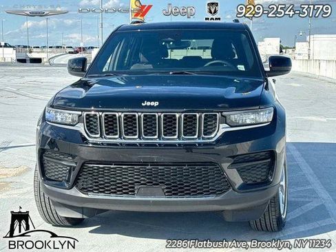 Certified 2024 Jeep Grand Cherokee Laredo X w/ Luxury Tech Group I AWD/4WD image 1