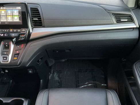 Used 2024 Honda Odyssey EX-L image 21
