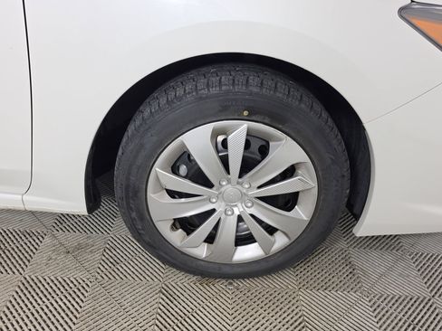 Used 2023 Subaru Impreza 2.0i w/ Popular Package #2 AWD/4WD image 10