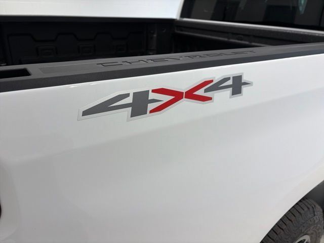 New 2026 Chevrolet Silverado 1500 RST w/ RST Select Package AWD/4WD image 8