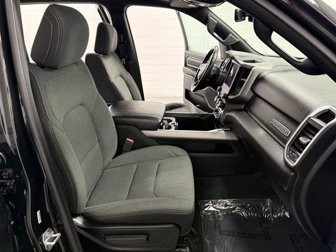 Used 2020 RAM 1500 Big Horn AWD/4WD image 14