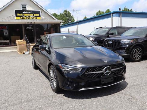 Used 2025 Mercedes-Benz CLA 250 image 3