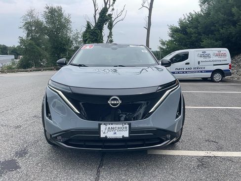 Used 2024 Nissan Ariya AWD image 2