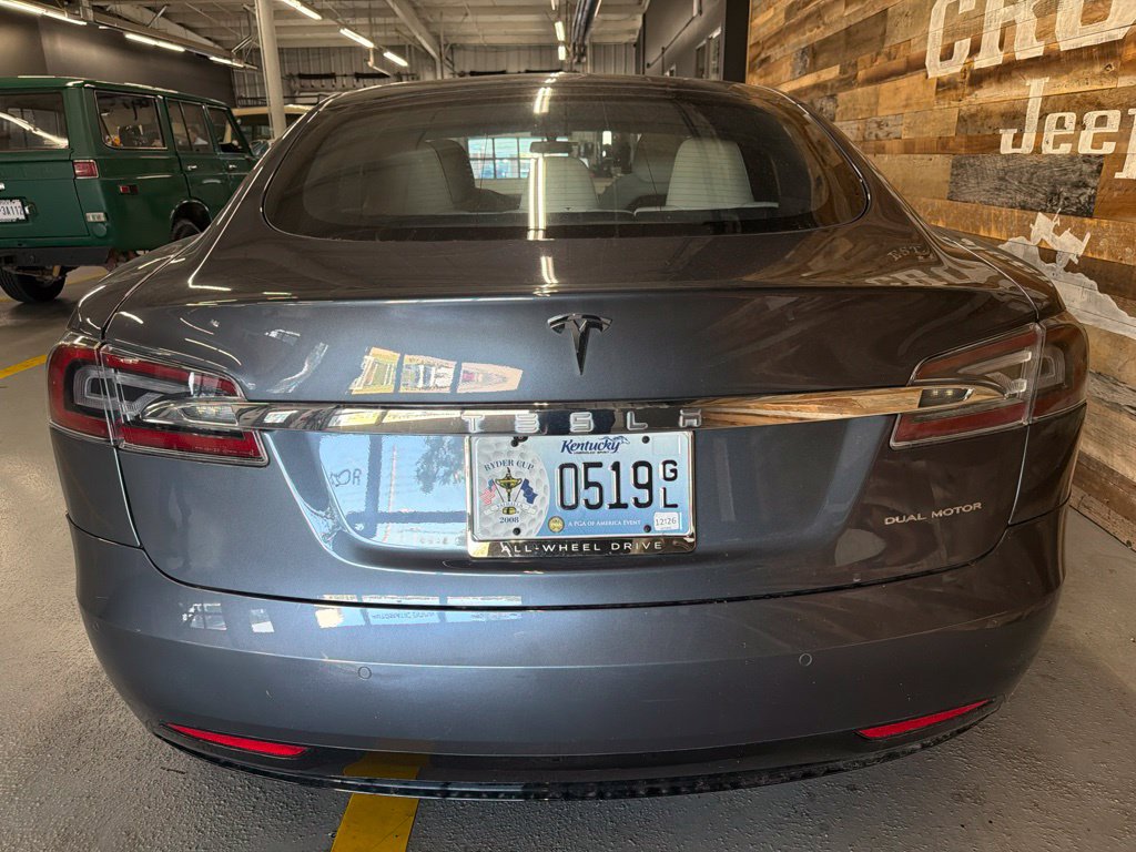 Used 2020 Tesla Model S Long Range Plus AWD/4WD image 7