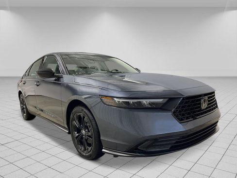 New 2025 Honda Accord SE image 8