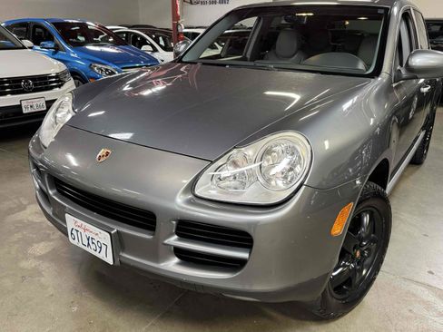 Used 2004 Porsche Cayenne S AWD/4WD image 28