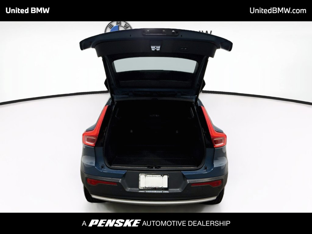 Used 2024 Volvo XC40 B5 Plus w/ Protection Package Premier AWD/4WD image 21