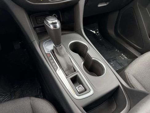 Used 2019 Chevrolet Equinox LT image 29