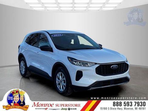 Used 2023 Ford Escape Active w/ Tech Pack #1 image 1