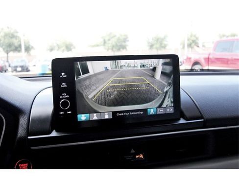 Used 2023 Honda Pilot Touring image 27