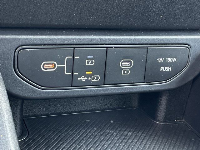 Used 2025 Kia K4 FWD image 19