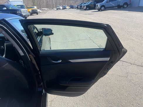 Used 2016 Honda Civic Touring image 22