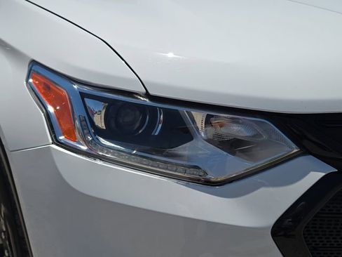 Used 2020 Chevrolet Traverse LT w/ LPO, Blackout Package AWD/4WD image 7