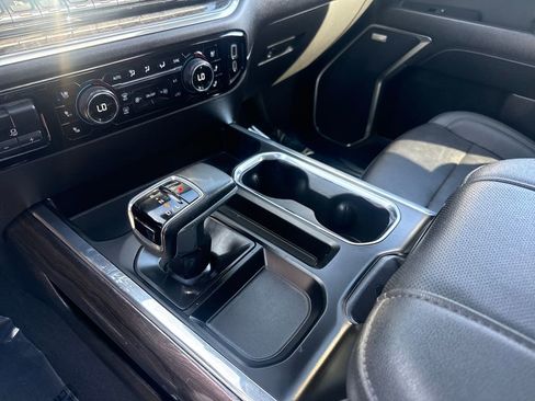 Used 2024 Chevrolet Silverado 1500 LTZ w/ LTZ Premium Package image 24