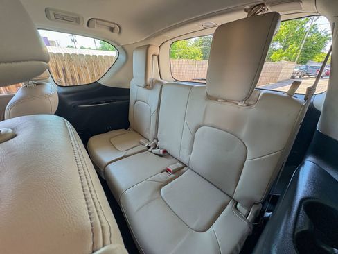 Used 2022 Nissan Armada SL w/ Captain's Chairs Package AWD/4WD image 28