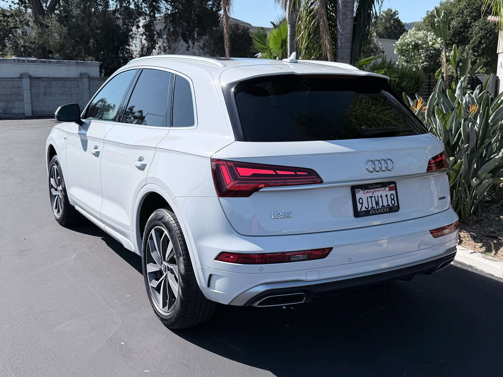 Used 2023 Audi Q5 2.0T Premium AWD/4WD image 3