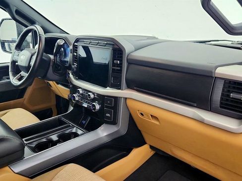 Used 2022 Ford F150 XLT w/ Equipment Group 302A High image 24