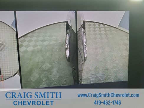 Used 2025 Cadillac Escalade Sport Platinum w/ LPO, Floor Liner Package AWD/4WD image 36