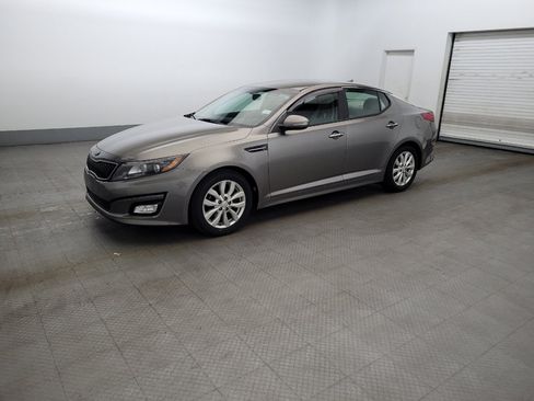 Used 2014 Kia Optima LX FWD image 2