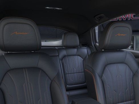 New 2025 Buick Envista Avenir image 32