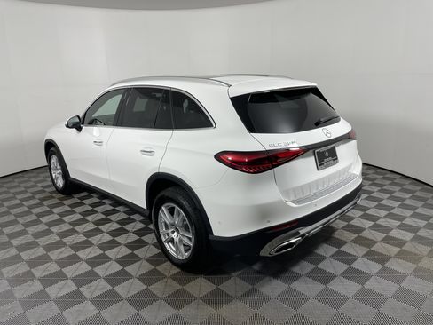 New 2026 Mercedes-Benz GLC 300 image 3