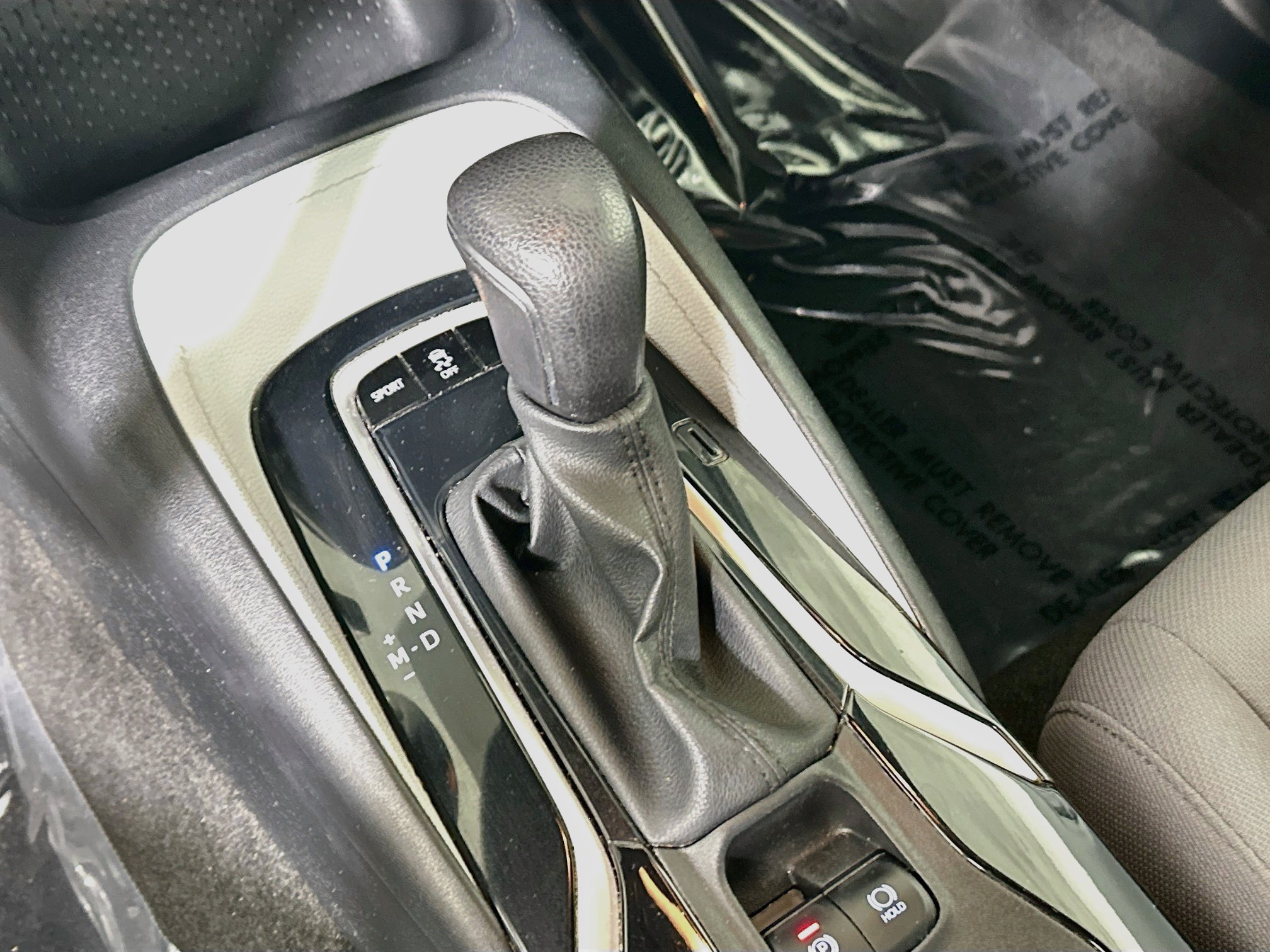 Used 2020 Toyota Corolla SE w/ SE Premium Package FWD image 21