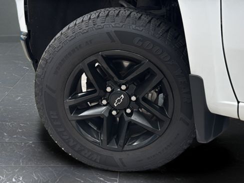 Used 2021 Chevrolet Silverado 1500 LT Trail Boss w/ Convenience Package II AWD/4WD image 36
