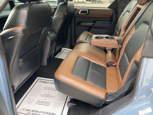 Used 2024 Ford Bronco Outer Banks image 15