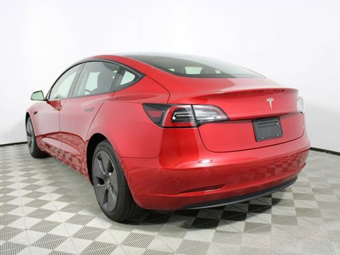 Used 2023 Tesla Model 3 Standard Range image 32