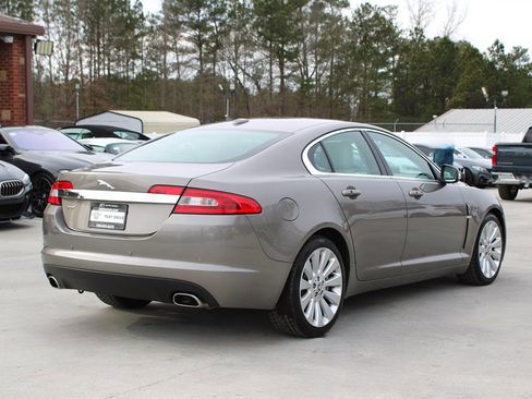 Used 2009 Jaguar XF Premium image 7