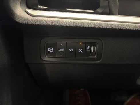 New 2027 Chevrolet Traverse LT w/ LPO, Floor Liner Package AWD/4WD image 17