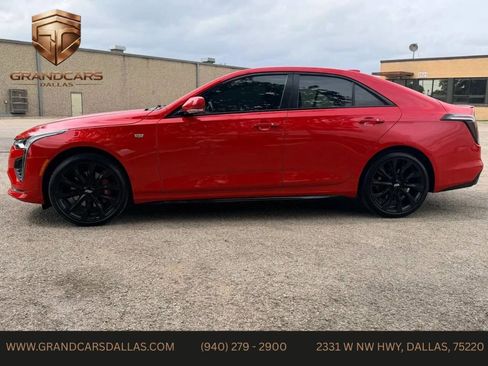 Used 2020 Cadillac CT4 Sport image 4